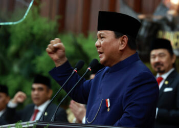 Presiden Prabowo Subianto menyampaikan pidato pertamanya di hadapan Sidang Paripurna MPR RI usai dilantik menjadi Presiden periode 2024-2029, di Gedung Nusantara MPR-DPD-DPR RI, Senayan, Jakarta, pada Minggu (20/10/2024) pagi. (Foto: Humas Setkab/Rahmat)