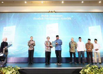 Buku pedoman produk perbankan syariah tersebut diluncurkan dalam agenda puncak Pertemuan Tahunan Perbankan Syariah 2024 dengan tema “Akselerasi Pengembangan Perbankan Syariah Membangun Negeri" oleh Kepala Eksekutif Pengawas Perbankan OJK Dian Ediana Rae di Banda Aceh, Jum'at (25/10).