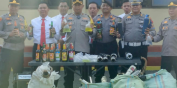 Polres Cianjur amankan 296 knalpot tidak sesuai standarisasi pada operasi kegiatan rutin yang ditingkatkan (KRYD) yang dilaksanakan selama satu minggu terakhir, mulai dari 30 September hingga 6 Oktober 2024.