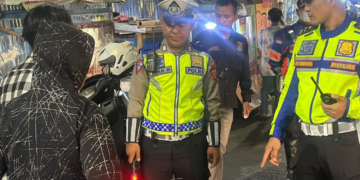 Polres Garut gelar kegiatan Rutin yang Ditingkatkan (KRYD) pada Sabtu, 5 Oktober 2024, sebagai upaya menjaga keamanan dan ketertiban masyarakat (Kamtibmas).