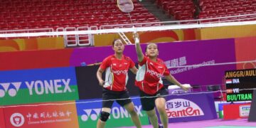 Riska Anggraini dan Salsabila Zahra Aulia mencatatkan kemenangan melawan pasangan Vietnam, Bui Bich Phuong dan Tran Thi Anh, dengan skor tipis 21-19, 24-22.