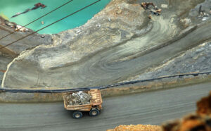 Pertambangan di Indonesia,hilirisasi timah