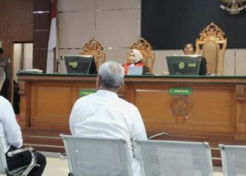 Terdakwa duo Muller bersaudara, Heri Hermawan Muller dan Dodi Rustandi Muller, menjalani sidang di Pengadilan Negeri (PN) Bandung.(Foto:Istimewa).