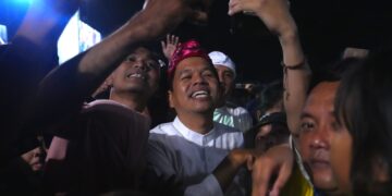 Cagub jabar Dedi Mulyadi bersilaturahim dengan warga Purwakarta. (Dok. Istimewa)