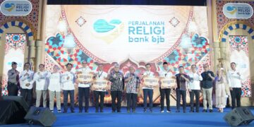 Program unggulan bjb Perjalanan Religi Tahun 2024, sebuah inisiatif bank bjb untuk menyampaikan rasa terima kasih kepada ASN yang telah setia memberikan kepercayaan.(FOTO: Istimewa)
