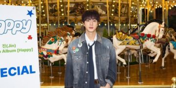 Jin BTS dalam acara fan meet. (foto: istimewa)