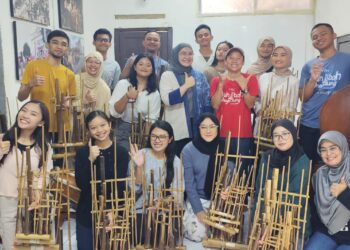 DPD RI Apresiasi "Pahlawan Seni Budaya" Tim Muhibah Angklung