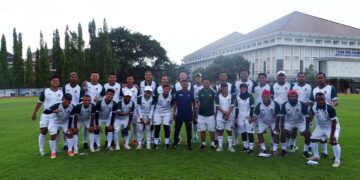 Peserta pelatih di PSSI