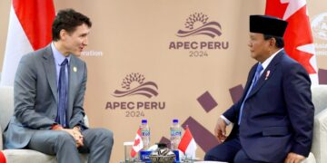 Presiden Republik Indonesia, Prabowo Subianto, melakukan pertemuan bilateral dengan Perdana Menteri Kanada, Justin Trudeau, di sela-sela KTT APEC yang berlangsung di Lima Convention Center (LCC), Peru, Jumat (15/11/2024).