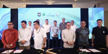 Komitmen bersama bank bjb dengan Dinas Pemberdayaan Masyarakat Desa (DPMD) serta Dinas Komunikasi dan Informatika (Diskominfo) 18 Kabupaten dan 1 Kota di Jawa Barat.(FOTO: Istimewa)