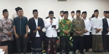 Aliansi pesantren dan ajengan pagari paslon Dedi-Erwan dari serangan isu sektarian. (Dok. Istimewa)