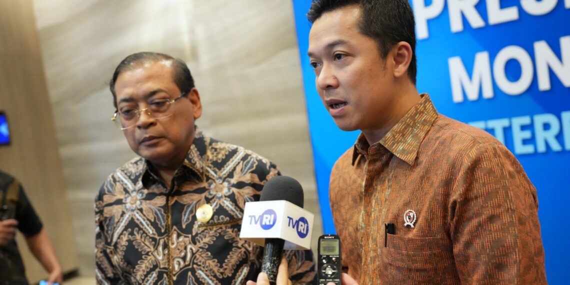 Wakil Menteri Pemuda dan Olahraga Republik Indonesia (Wamenpora RI) Taufik Hidayat menyampaikan komitmen bahwa Kemenpora RI akan terus menjadi lembaga publik yang akuntabel dan informatif.(foto:herry/kemenpora.go.id)