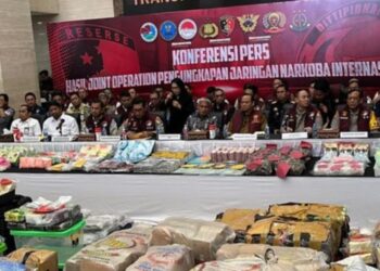 Keterangan pers Bareskrim Polri terkait pengungkapan 80 kasus peredaran gelap narkoba di Mabes Polri.(Foto:Istimewa).