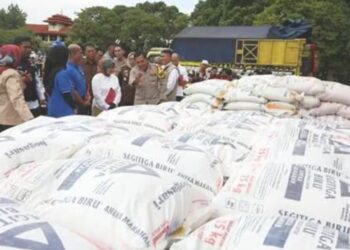 Barang bukti tepung terigu palsu yang disita Polda Jabar.(Foto:Istimewa).