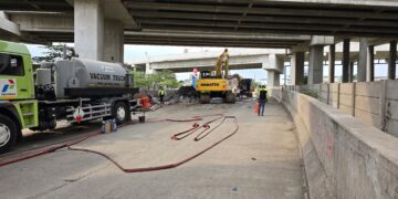 Pertamina Patra Niaga JBB melakukan perbaikan kebocoran pipa BBM. (Dok. istimewa)