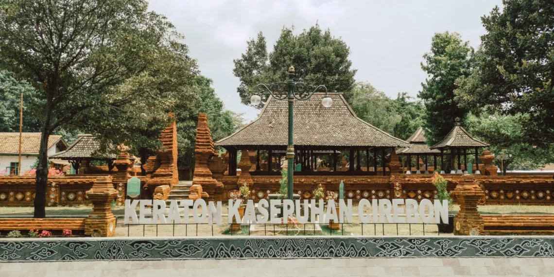 Keraton Kesepuhan Cirebon (foto: istimewa)