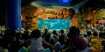 Akuarium Taman Wisata Jaya Ancol