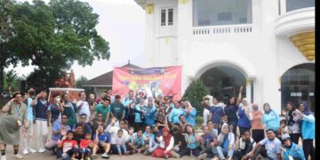 Komisi Penanggulangan AIDS (KPA) Kabupaten Bekasi bersama para penggiat HIV/AIDS menggelar peringatan Hari AIDS Sedunia.(FOTO: Humas Pemkab Bekasi)