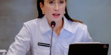 Menteri Pariwisata (Menpar), Widiyanti Putri Wardhana, memberikan apresiasi tinggi kepada Kepolisian Republik Indonesia (Polri) yang telah bergerak cepat dan tegas dalam menangani dugaan pemerasan di DWP atau Djakarta Warehouse Project oleh oknum anggota Polri.