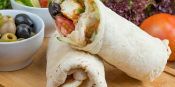 Menu makan siang sederhana namun sehat chicken wrap