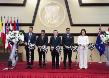 Menteri Perdagangan RI, Budi Santoso bersama Sekretaris Jenderal ASEAN, Kao Kim Hourn meresmikan Kantor Regional Comprehensive Economic Partnership (RCEP) Support Unit (RSU) di Sekretariat ASEAN, Jakarta, Senin (9 Des).