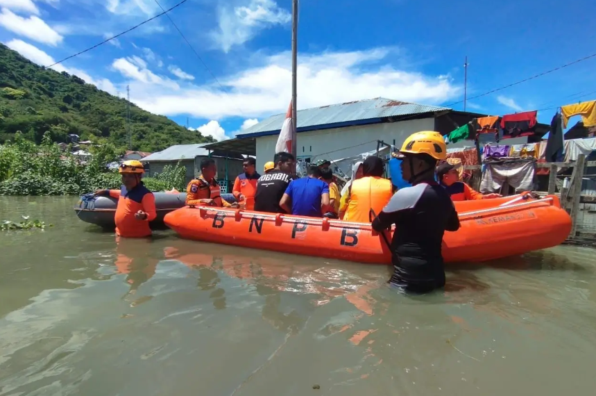 kejadian dan penanganan bencana banjir hingga Januari 2025