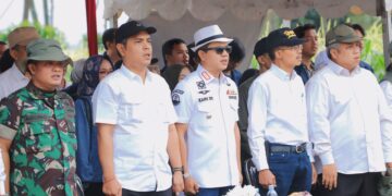 Pemerintah Kabupaten (Pemkab) Bandung meluncurkan program penanaman padi gogo terintegrasi di lahan yang dikelola oleh SPLPP Universitas Padjadjaran (Unpad), Desa/Kecamatan Arjasari, Kabupaten Bandung, pada Rabu (8/1/2025). Program ini bertujuan untuk mengoptimalkan lahan kurang produktif serta mendukung ketahanan pangan nasional.