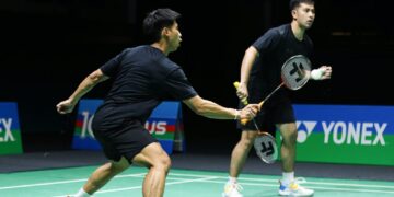 Ganda putra tim bulutangkis Indonesia bersiap hadapi Malaysia Open 2025.