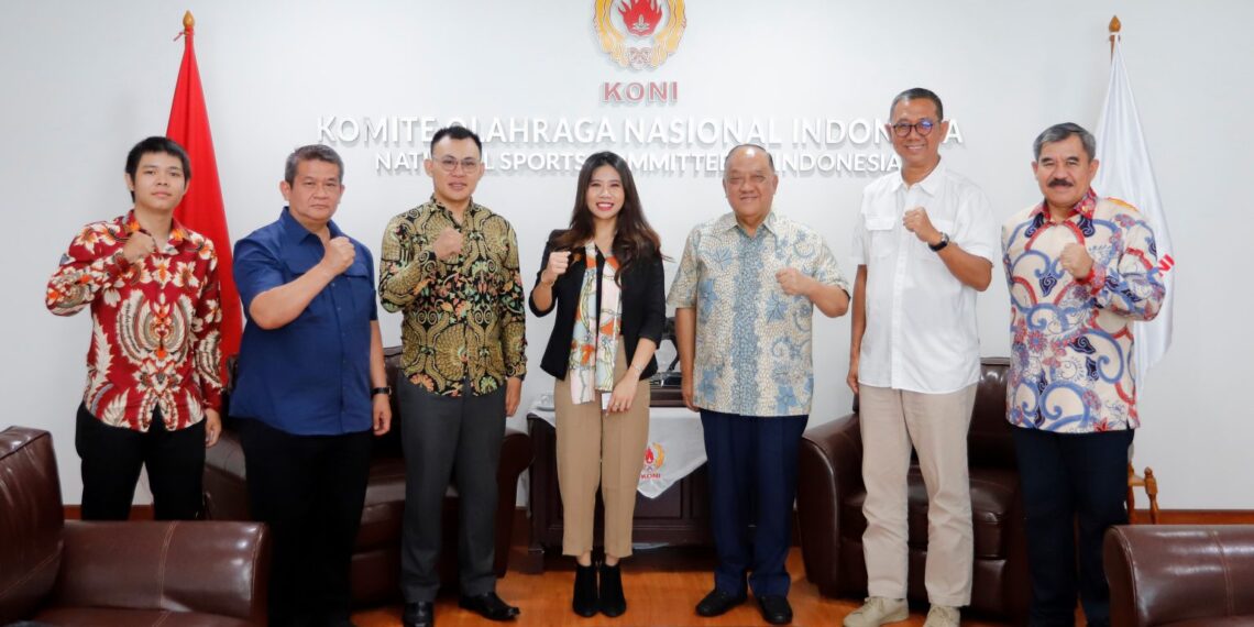 Pengurus KONI Pusat berfoto bersama dengan Pengurus Scholars of Indonesia China Network (SINO), 24 Januari 2025.