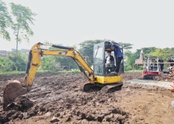 Pembangunan kolam retensi Ciporeat