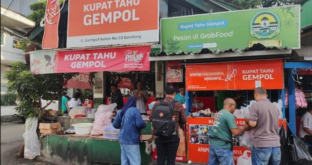 Kupat Tahu Gempol