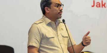 Menteri Usaha Mikro, Kecil, dan Menengah (UMKM) Maman Abdurrahman menegaskan pentingnya peran aktif perempuan dan pelaku UMKM dalam mendukung Program Makan Bergizi Gratis (MBG) yang diluncurkan oleh pemerintah. Pernyataan ini disampaikan Menteri Maman dalam sambutannya pada acara Rapat Pimpinan Nasional Perempuan Indonesia Raya (Rapimnas PIRA) di Jakarta, Sabtu (25/01/2025).