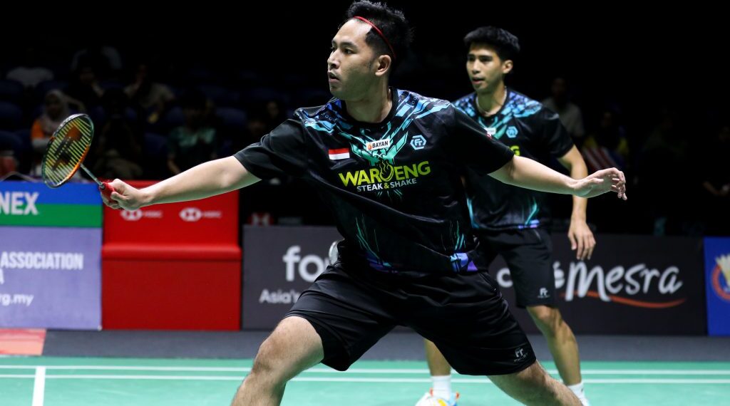 Sabar/Reza melaju ke babak kedua Malaysia Open 2025 pada laga Rabu 8 Januari 2025 di Axiata Arena Kuala Lumpur Malaysia. Sabar-Reza Tumbang