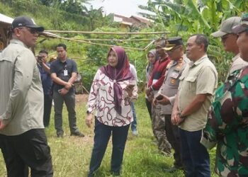 Hari Desa Nasional pertama di Indonesia akan berlangsung di Sumedang, ungkap Sekda Sumedang, Tuti Ruswati.