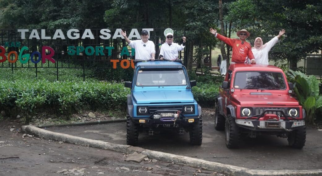 Pemerintah Kabupaten (Pemkab) Bogor bersama Pemerintah Provinsi (Pemprov) Jawa Barat dan pemerintah pusat telah bekerjasama menata kembali kawasan Puncak untuk memberikan kenyamanan lebih bagi wisatawan.
