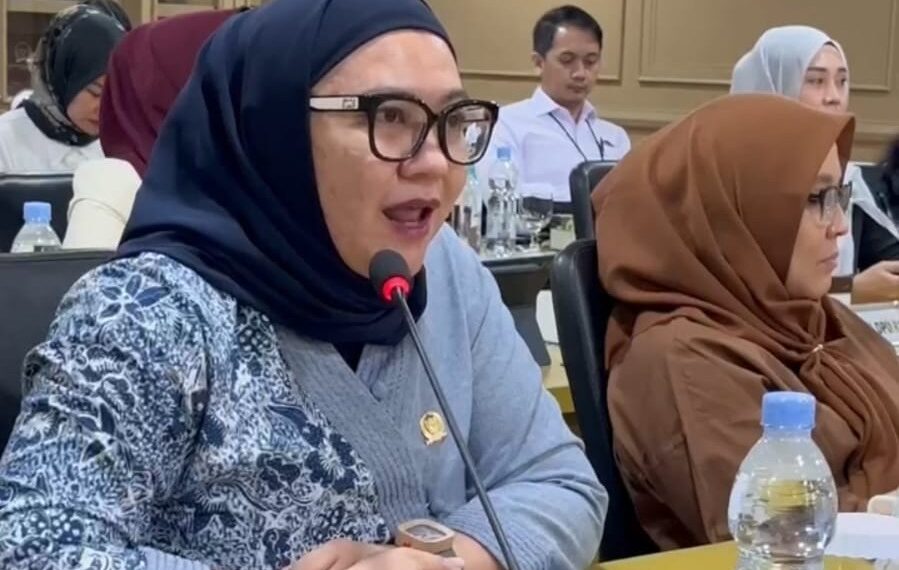 Anggota Komite III Dewan Perwakilan Daerah (DPD) Republik Indonesia (RI) Daerah Pemilihan Jawa Barat (Jabar) Agita Nurfianti meminta kejelasan mengenai informasi yang beredar di masyarakat bahwa korban begal di jalanan tidak mendapat santunan dari PT. Jasa Rahardja.