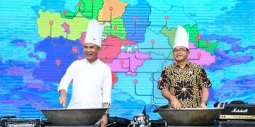 Penjabat Gubernur Jawa Barat, Bey Machmudin membuka Pesta Kuliner Jawa Barat 2025