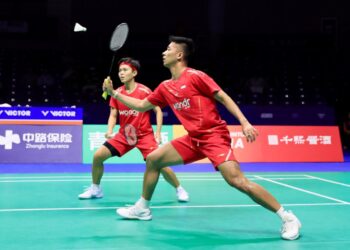 Pasangan ganda campuran Dejan dan Siti Fadia di Badminton Asia Mixed Team Championships 2025.