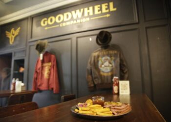 Goodwheel Companion di Jalan Badak Singa yang menghadirkan pengalaman makan ala Texas BBQ.