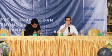 Ketua Komisi Informasi Provinsi Jawa Barat, Husni Farhani Mubarok, memberikan apresiasi terhadap kehadiran Aplikasi Permohonan Informasi Publik (Simonik) di Kota Bandung.
