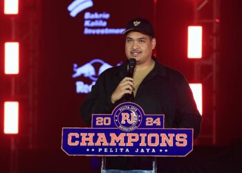 Menteri Pemuda dan Olahraga Republik Indonesia (Menpora RI) Dito Ariotedjo mengapresiasi kesuksesan prestasi Pelita Jaya yang mengawinkan gelar juara IBL 2024 dengan gelar juara turnamen pramusim IBL All Indonesian 2024.(foto:gilang/kemenpora.go.id)