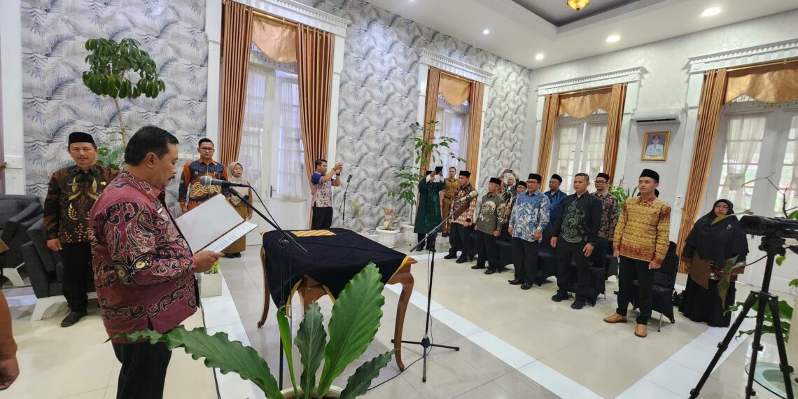 Pelantikan Anggota Dewan Pendidikan Garut