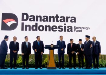 Presiden Prabowo Subianto resmi meluncurkan Badan Pengelola Investasi Daya Anagata Nusantara (Danantara) di Halaman Istana Kepresidenan Jakarta pada Senin, 24 Februari 2025.