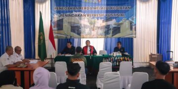 Satuan Polisi Pamong Praja (Satpol PP) Kota Bandung menggelar sidang tipiring on the street pada Rabu, 26 Februari 2025.