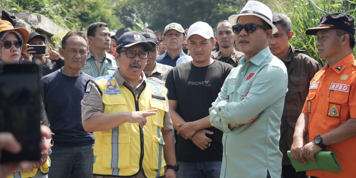 Bupati Bandung Dadang Supriatna