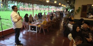 Bupati Sumedang Dony Ahmad Munir