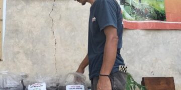 Pengelolaan sampah jadi pupuk di Garut.