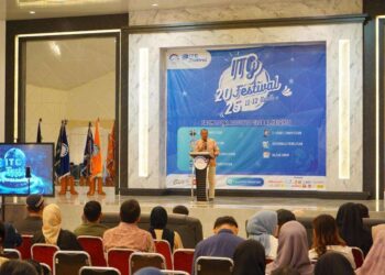 Institut Teknologi Garut (ITG) Festival 2025 yang mengusung tema “From Local Roots to Global Heights” mendapat apresiasi tinggi dari Pemerintah Kabupaten Garut. Kepala Badan Perencanaan Pembangunan Daerah (Bappeda) Garut, Didit Fajar Putradi, menyampaikan pujiannya saat menghadiri acara tersebut di Kampus ITG, Sabtu (12/4).