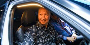 Menteri Perindustrian Agus Gumiwang Kartasasmita