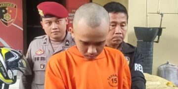 Iqbal Gandi Siregar (21), pelaku pembakaran mobil di Cianjur.(Foto:Istimewa).